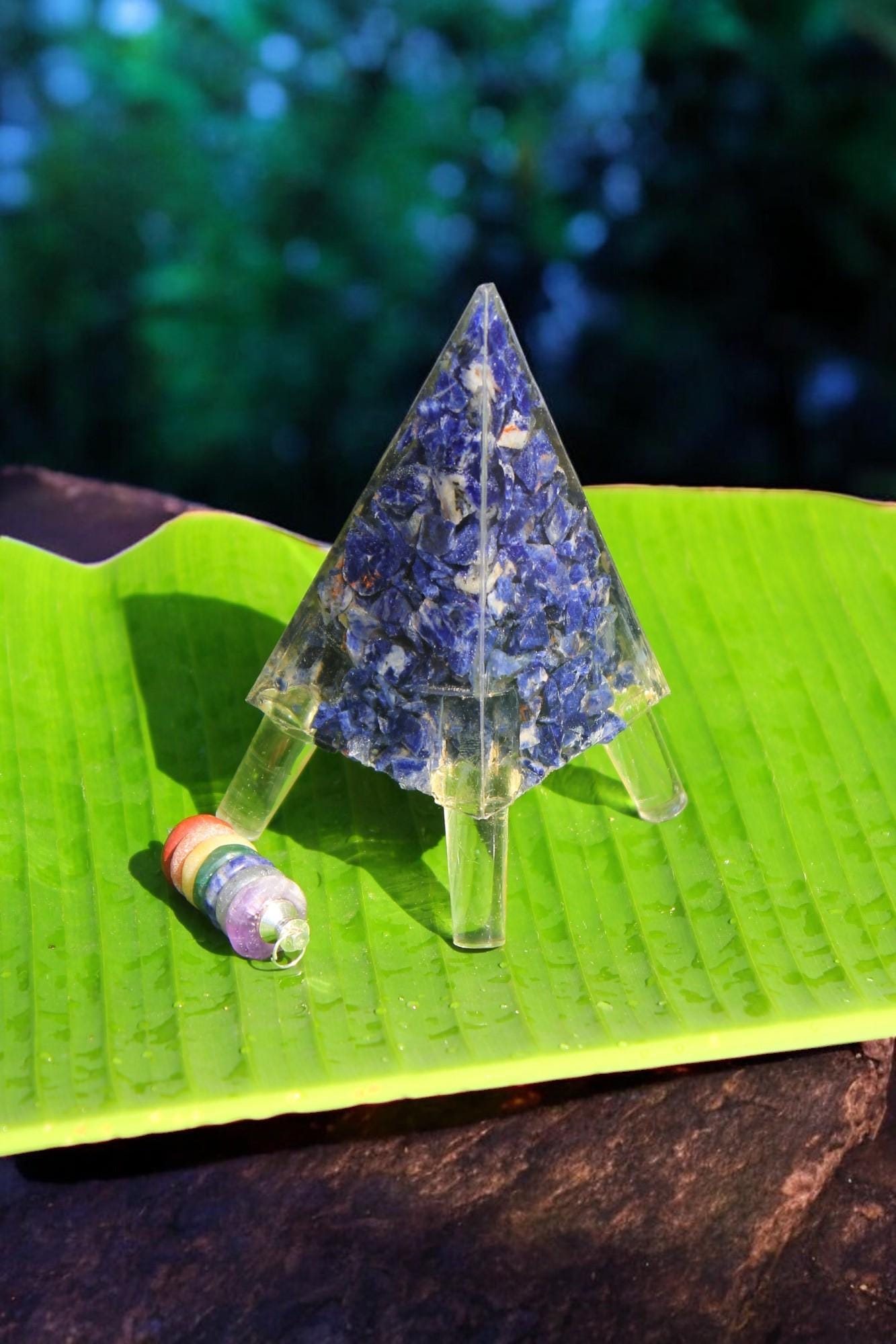 Copper/orgonite Heavy Duty Nubian Meditation Pyramid 4 Feet Base Portable Version with orgonite top made up of natural Crystals