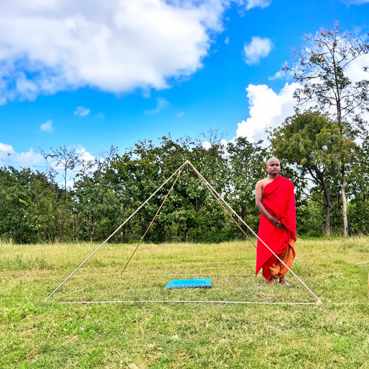 Copper Lite Duty Giza Meditation Pyramid 6 Feet Base with 5 corner connectors and 8 main pipes with Handmade orgonite connectors