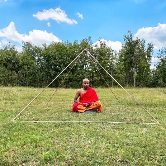 Copper heavy Duty Giza Meditation Pyramid 7 Feet Base with 5 corner connectors and 8 main pipes with Handmade orgonite connectors